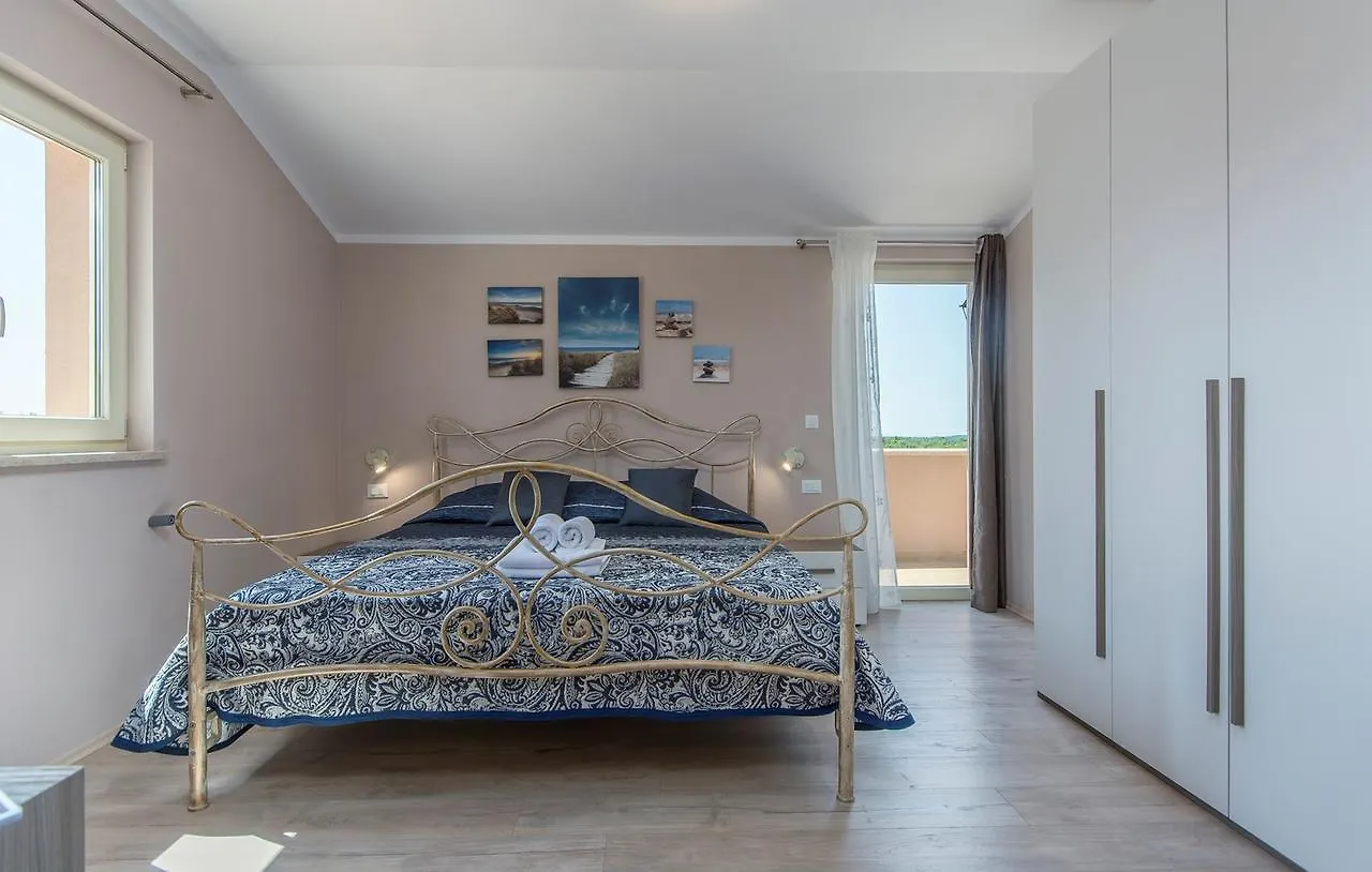 Villa Contessa Porec 0*,